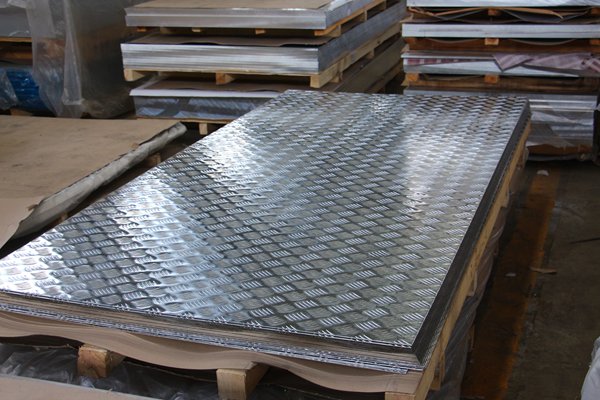 Aluminium Checker Plate in Today's Industries